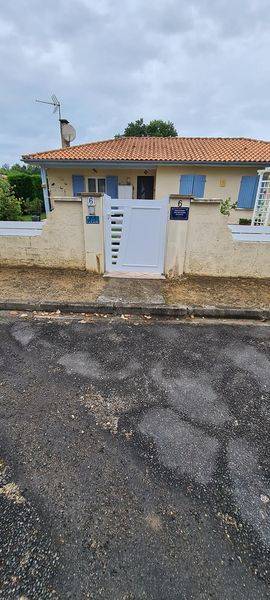remplacement d'un portillon en PVC à libourne