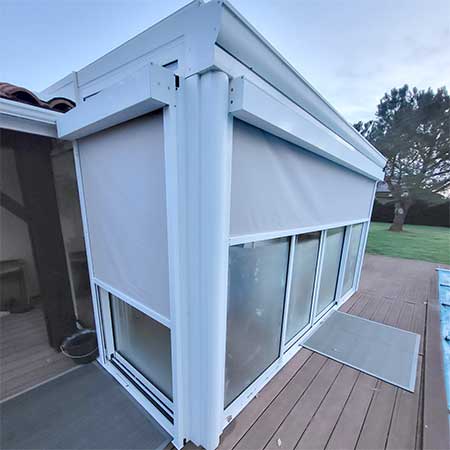 Stores Bannes Brises soleil Moustiquaires | Menuiseries David GERBEAUD Libourne Bordeaux Gironde rive droite et sud Charente-Maritime