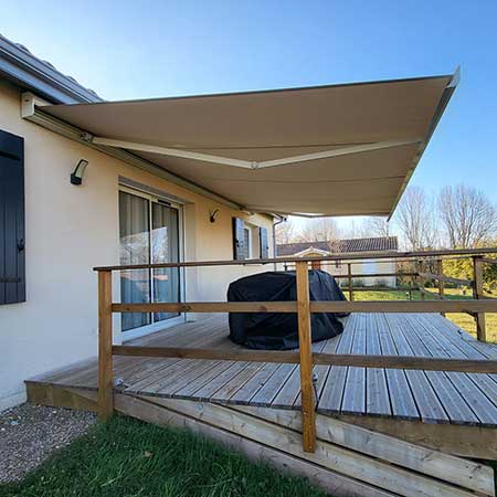 Stores Bannes Brises soleil Moustiquaires | Menuiseries David GERBEAUD Libourne Bordeaux Gironde rive droite et sud Charente-Maritime