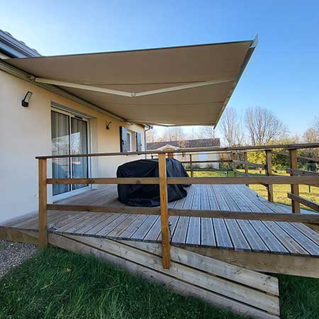 Pose de terrasses bois ou composite | Menuiseries David GERBEAUD Libourne Bordeaux Gironde rive droite et sud Charente-Maritime